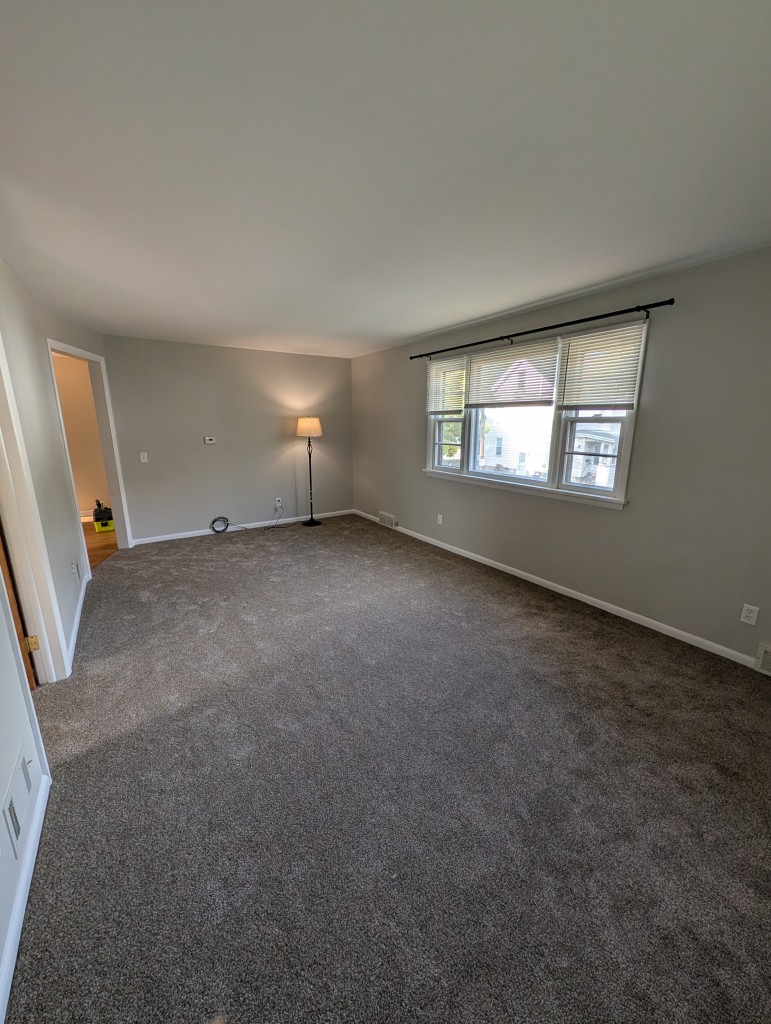 PXL_20251025_183921095